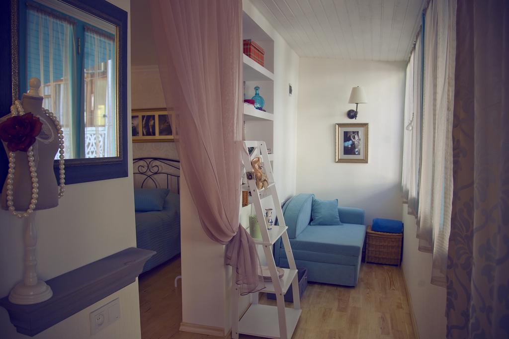 Apartment In Old Тбілісі Номер фото